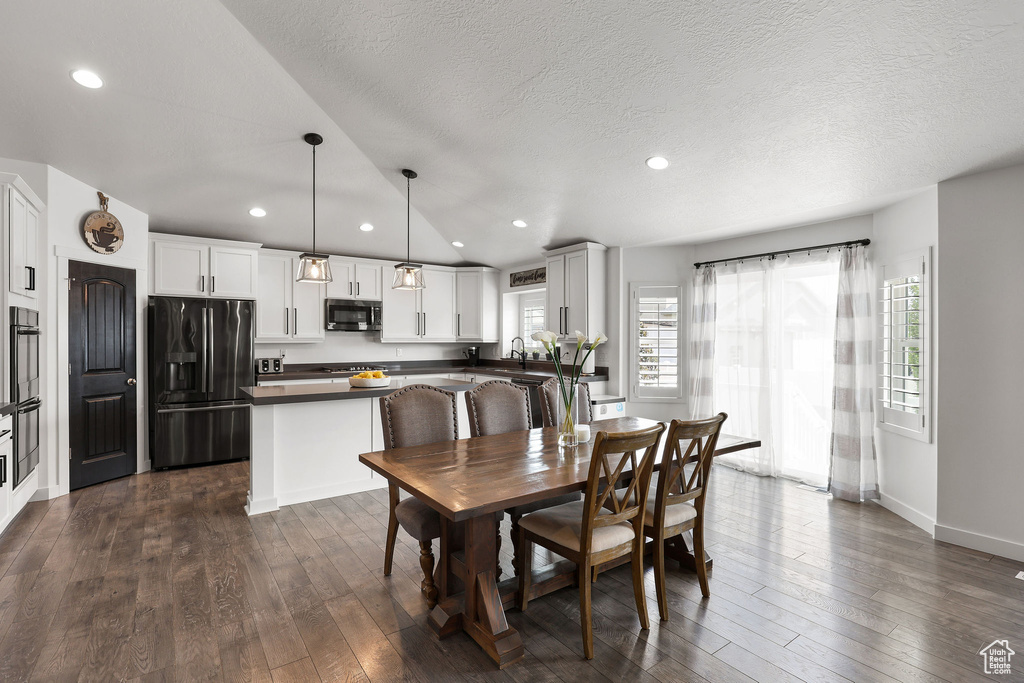 8339 S ALLISON BEND DR West Jordan, UT 84081