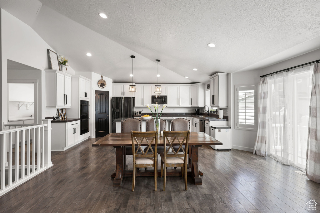 8339 S ALLISON BEND DR West Jordan, UT 84081