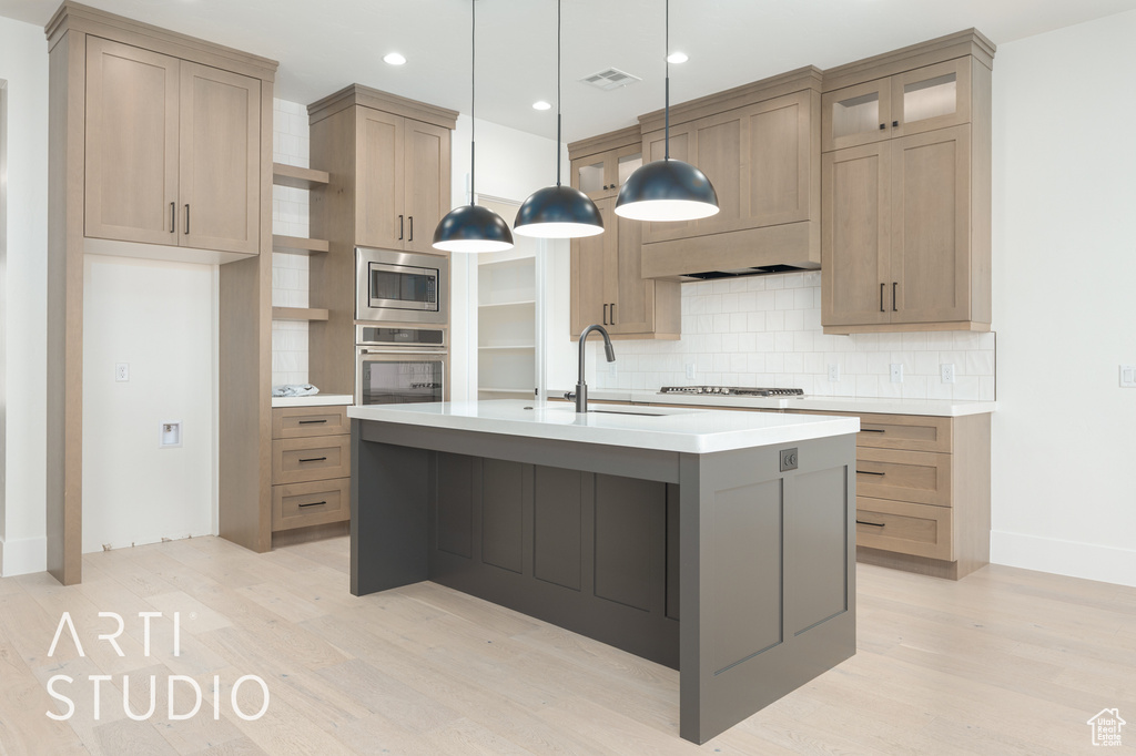 Photo 8 for MLS #2101102 at 2979 E Alderann St