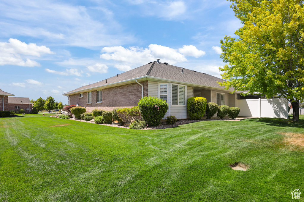 1757 W 1825 S Syracuse, UT 84075