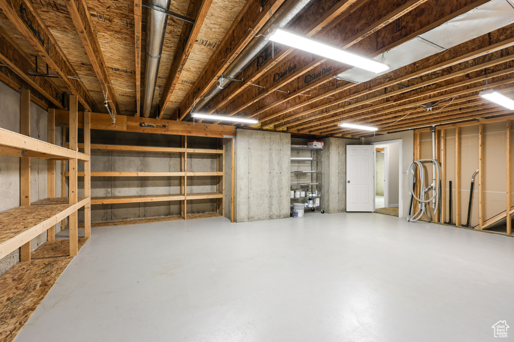 1757 W 1825 S Syracuse, UT 84075