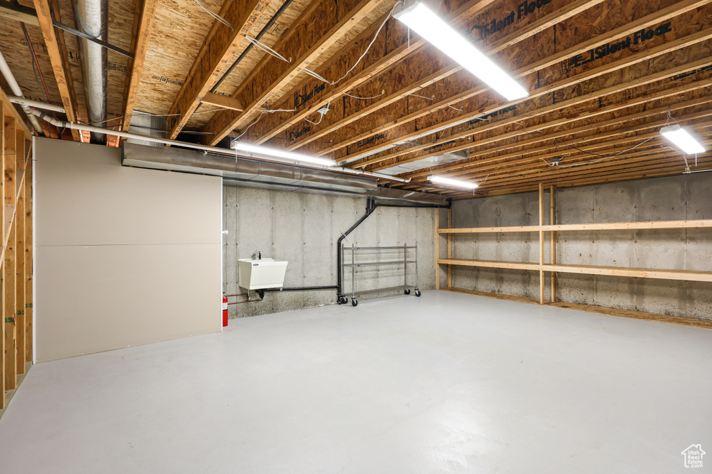 1757 W 1825 S Syracuse, UT 84075