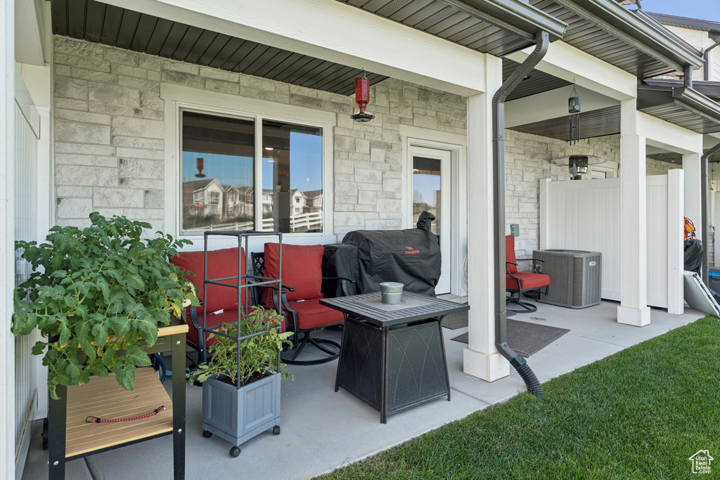 1694 W 2975 S #D Syracuse, UT 84075