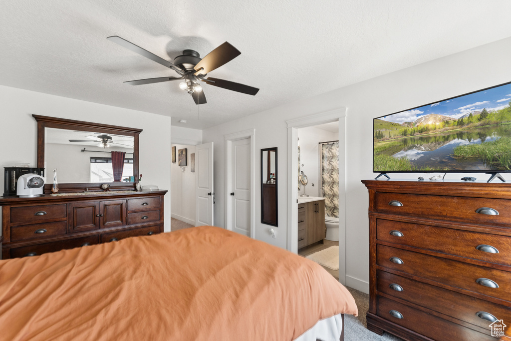 1694 W 2975 S #D Syracuse, UT 84075
