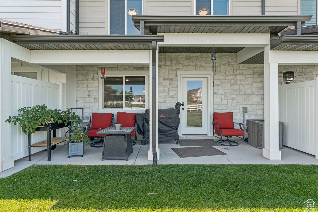 1694 W 2975 S #D Syracuse, UT 84075