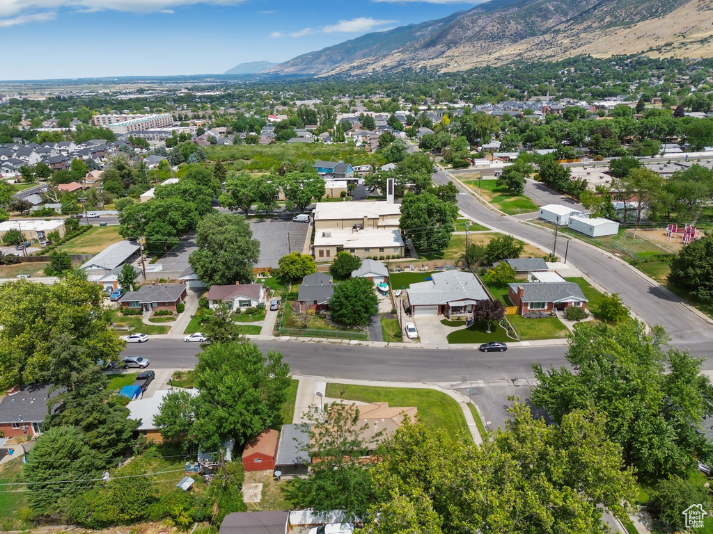 170 E 1050 N Bountiful, UT 84010