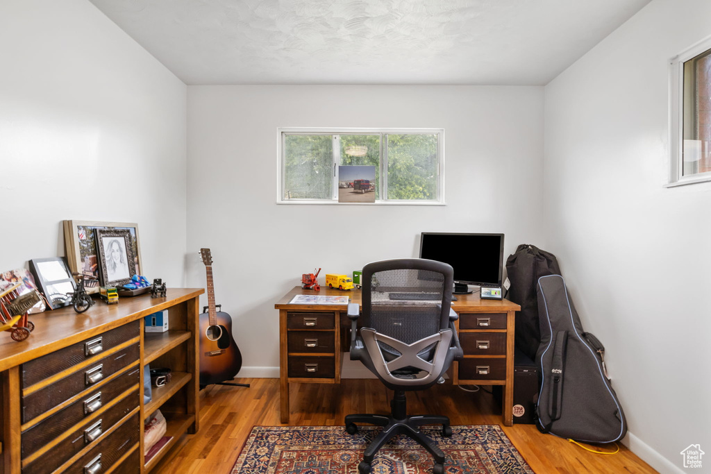 170 E 1050 N Bountiful, UT 84010