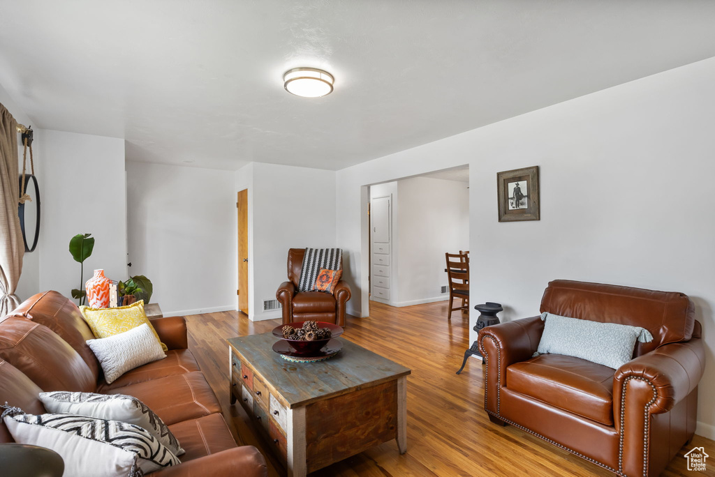 170 E 1050 N Bountiful, UT 84010