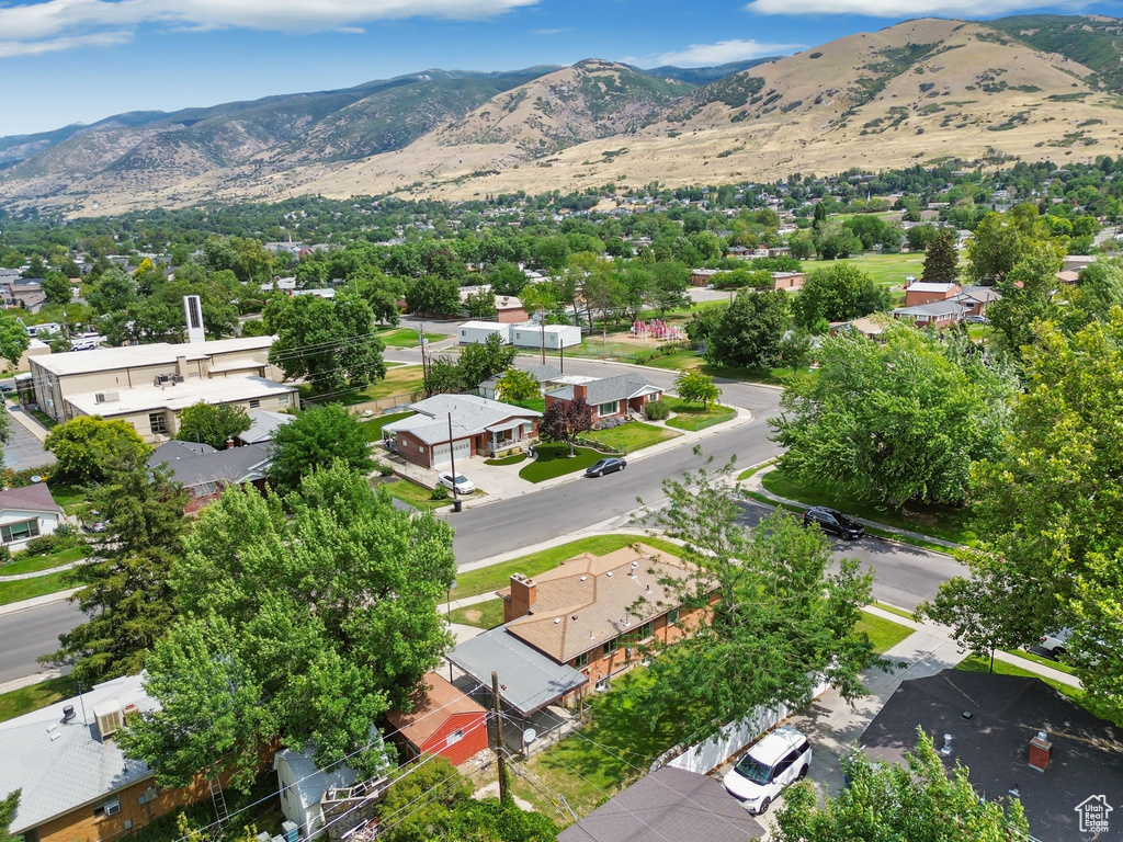 170 E 1050 N Bountiful, UT 84010