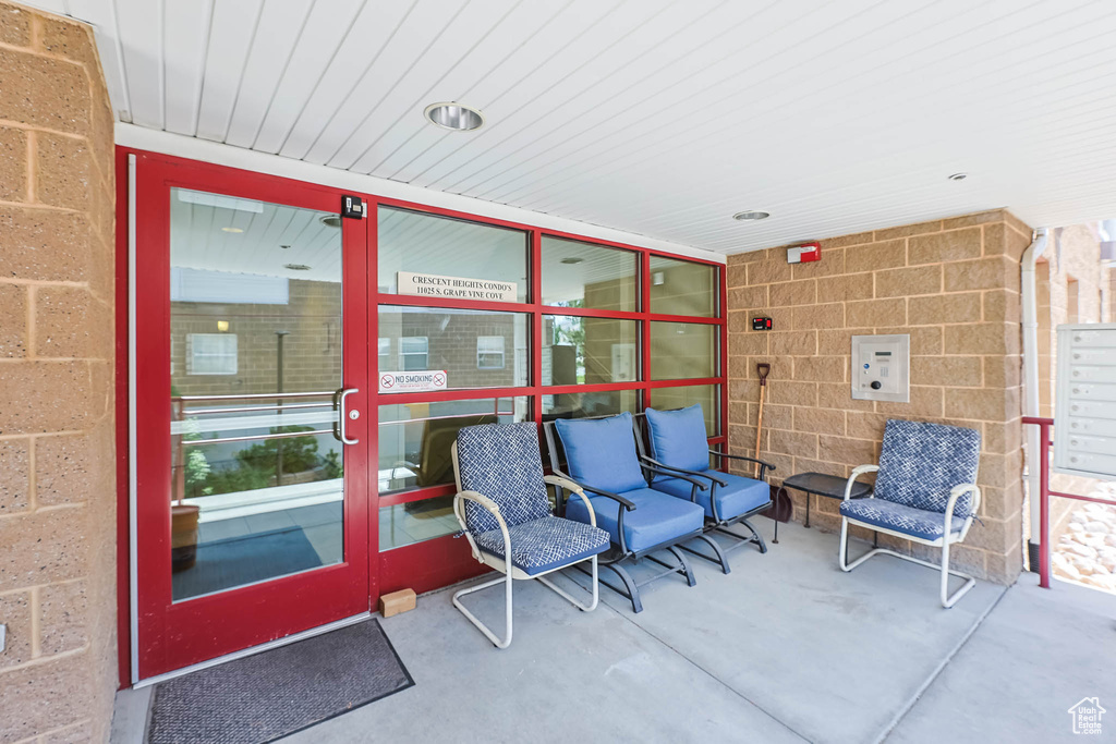 11025 S GRAPEVINE CV #B205 Sandy, UT 84070