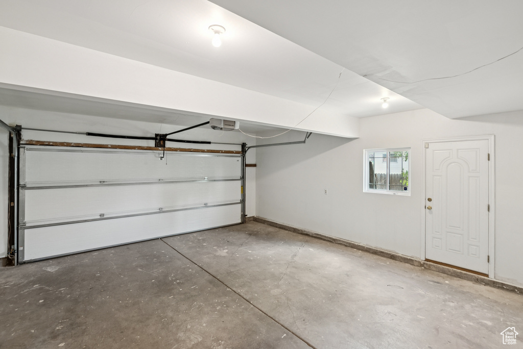 6943 S CLERNATES DR West Jordan, UT 84081