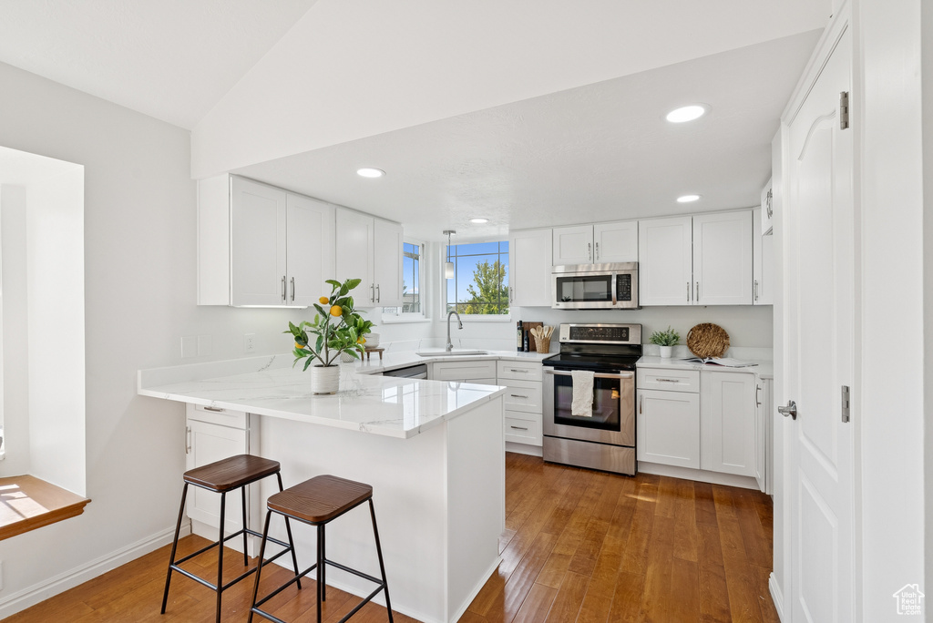 6943 S CLERNATES DR West Jordan, UT 84081