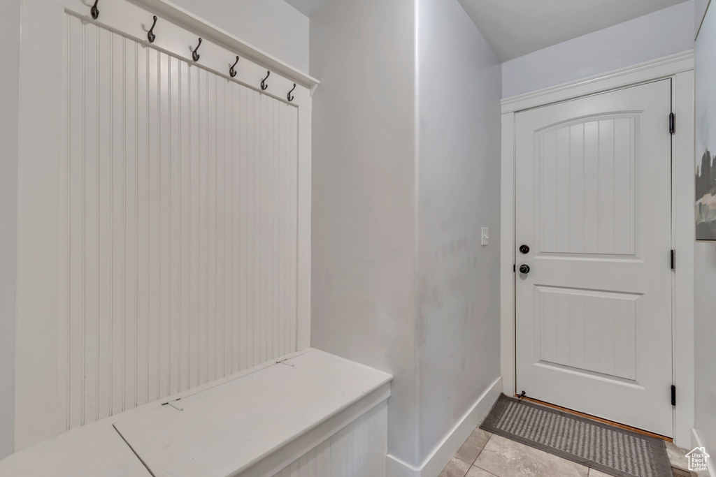 Photo 15 for MLS #2101134 at 1071 N Jamie-matt Cir