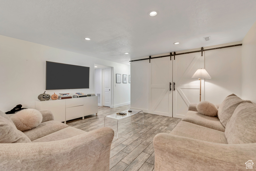 Photo 18 for MLS #2101134 at 1071 N Jamie-matt Cir