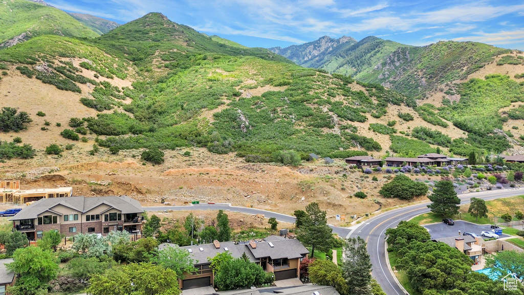 4874 CHUKAR LN Ogden, UT 84403