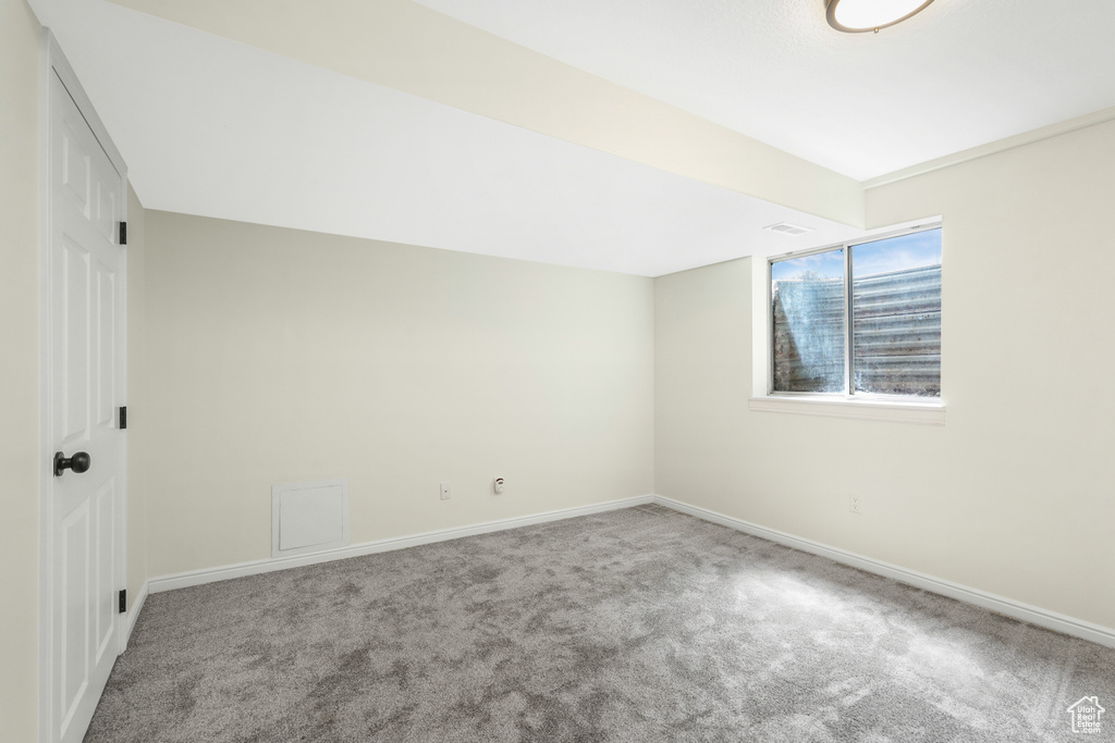 382 S 925 E Layton, UT 84041