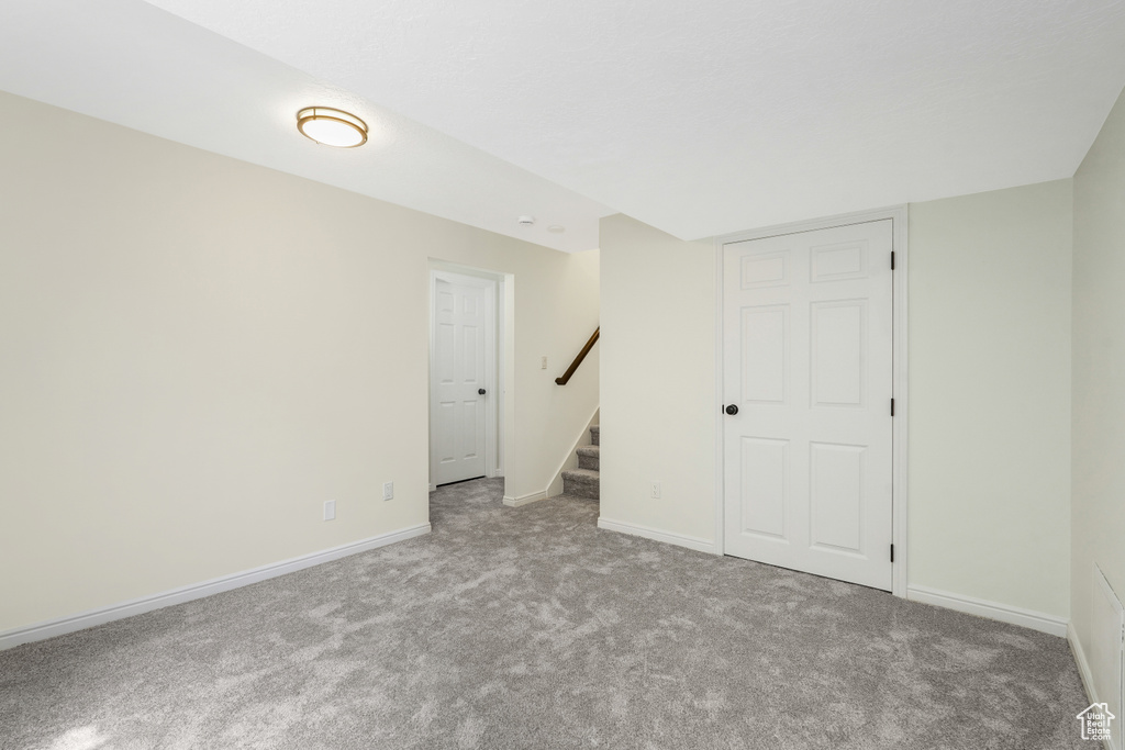 382 S 925 E Layton, UT 84041
