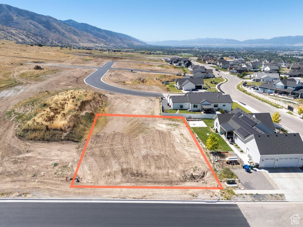 1124 E 160 N Hyde Park, UT 84318