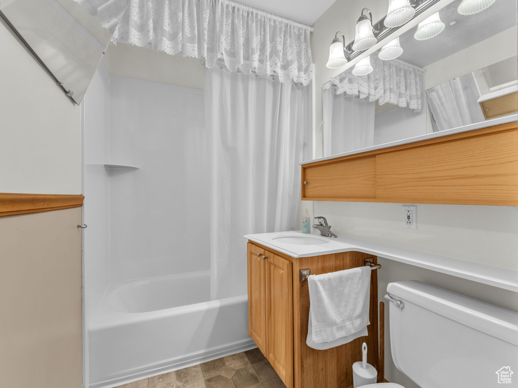 43 W WILSON AVE Murray, UT 84107