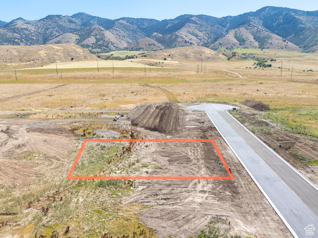 1125 E CENTER Hyde Park, UT 84318