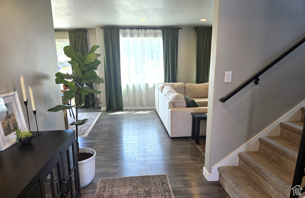 7817 W RANGE CREEK LN Magna, UT 84044