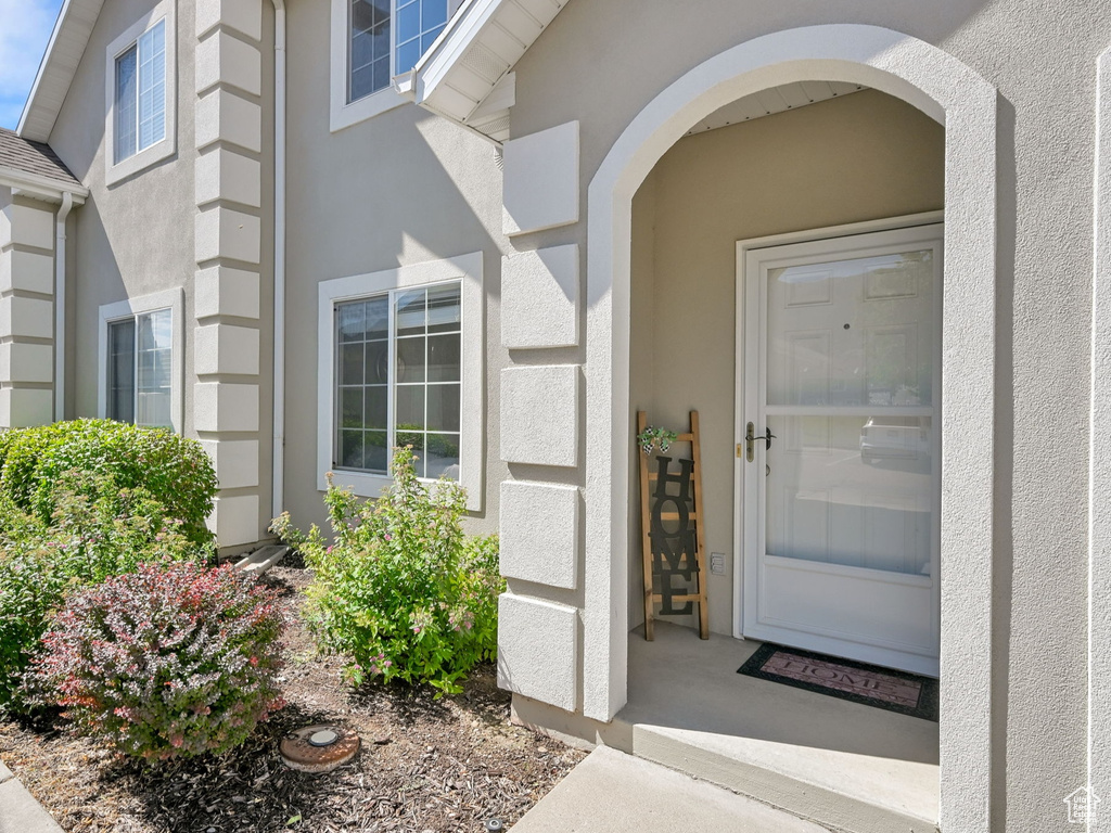 1231 E 6225 S South Ogden, UT 84405