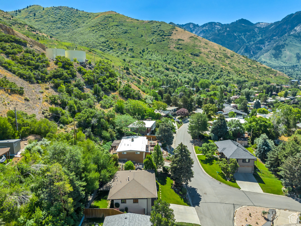 3345 S CRESTWOOD DR Salt Lake City, UT 84109
