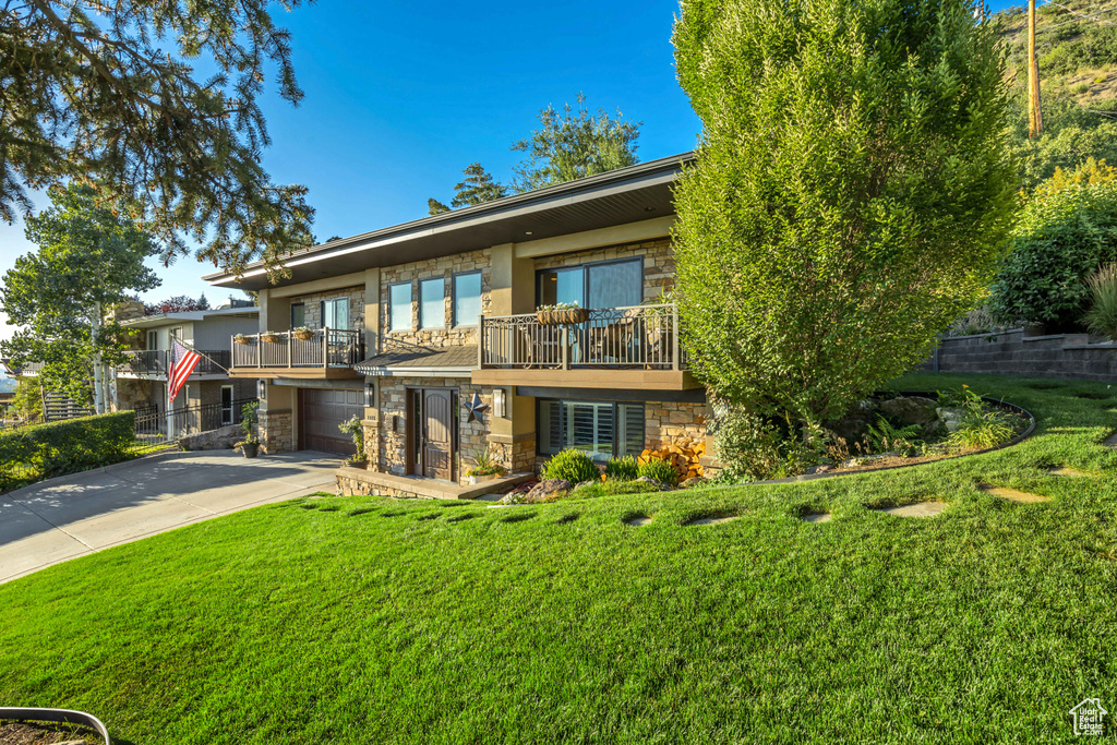 3345 S CRESTWOOD DR Salt Lake City, UT 84109