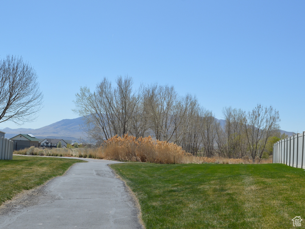 1921 N CREST RD Saratoga Springs, UT 84045