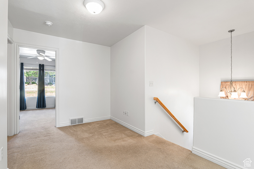 6694 S BALFOUR LN Murray, UT 84123