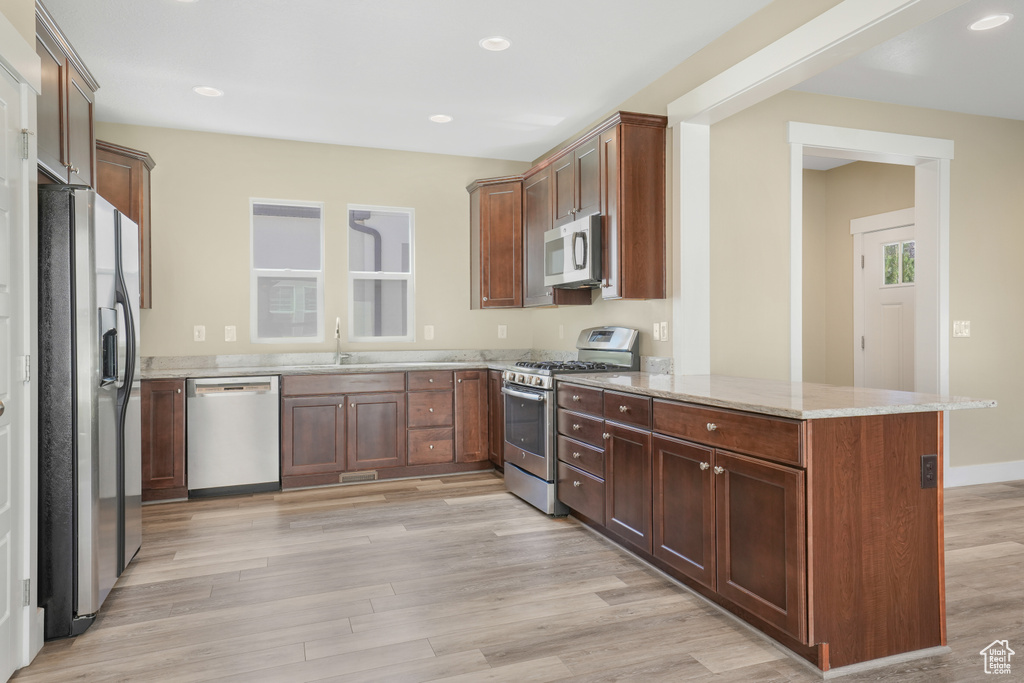 565 E 3375 N Lehi, UT 84043