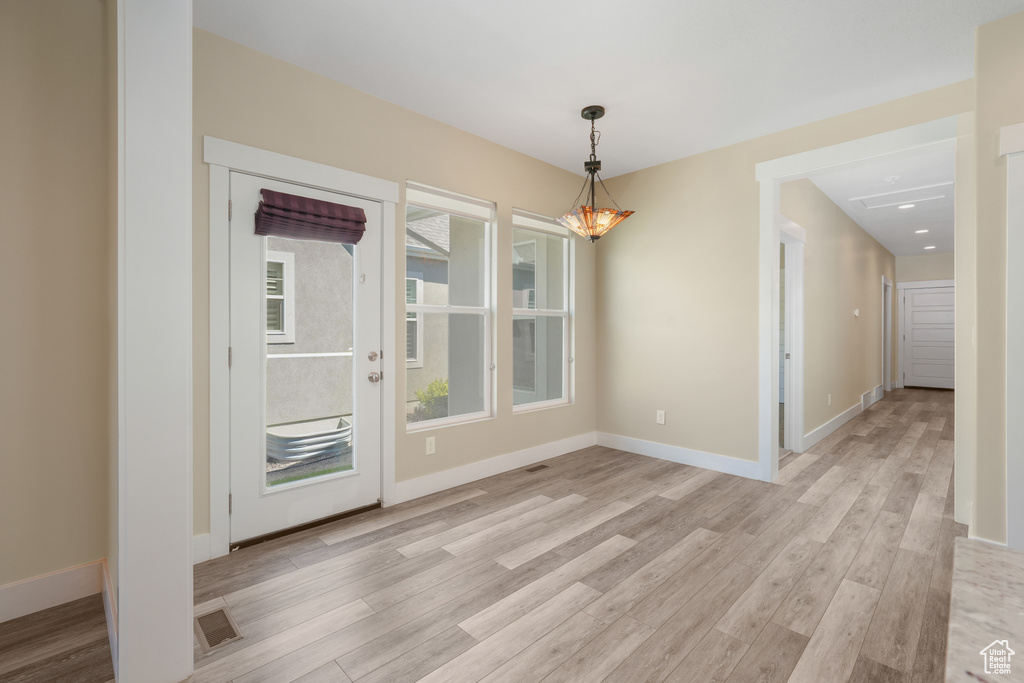 565 E 3375 N Lehi, UT 84043