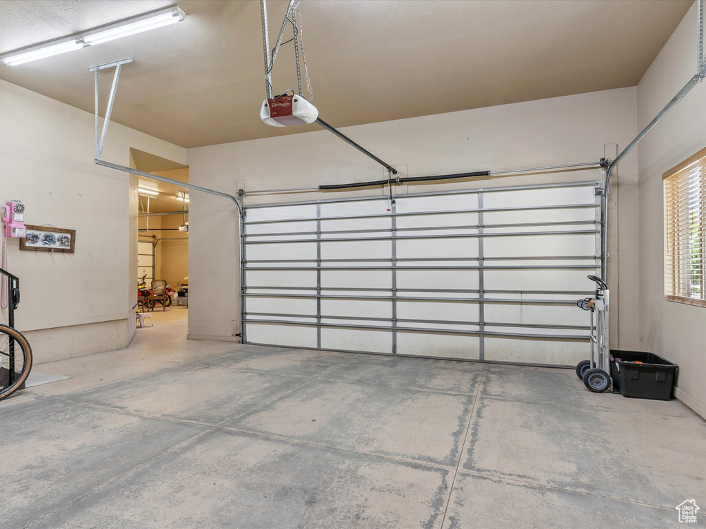 5997 ROUNDUP CT #205 Mountain Green, UT 84050