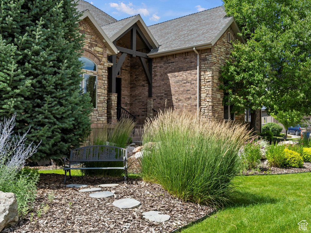 5997 ROUNDUP CT #205 Mountain Green, UT 84050