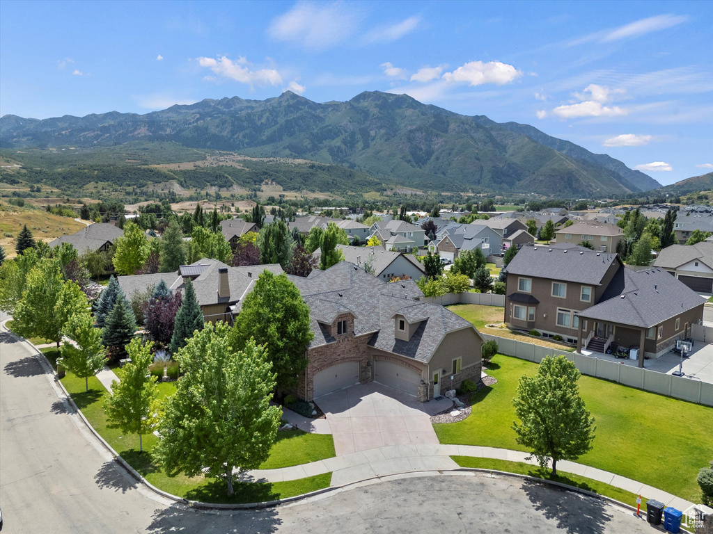 5997 ROUNDUP CT #205 Mountain Green, UT 84050