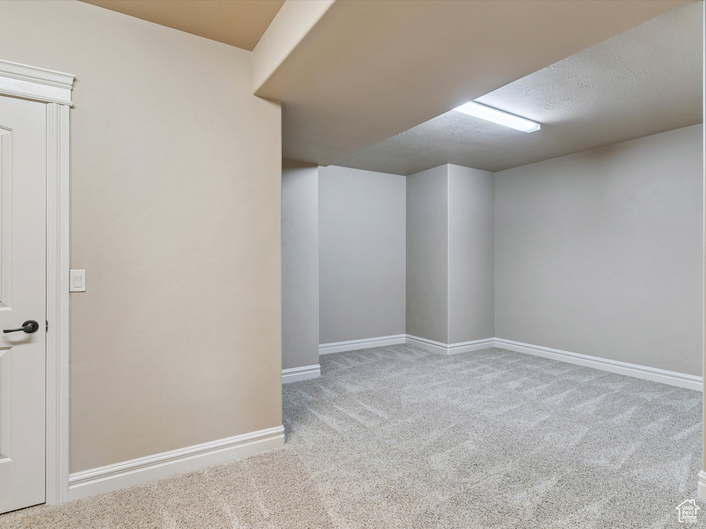 5997 ROUNDUP CT #205 Mountain Green, UT 84050