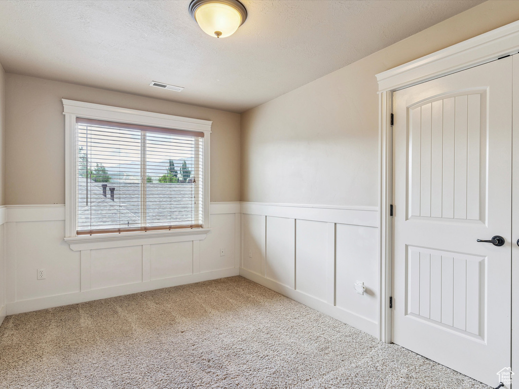 5997 ROUNDUP CT #205 Mountain Green, UT 84050