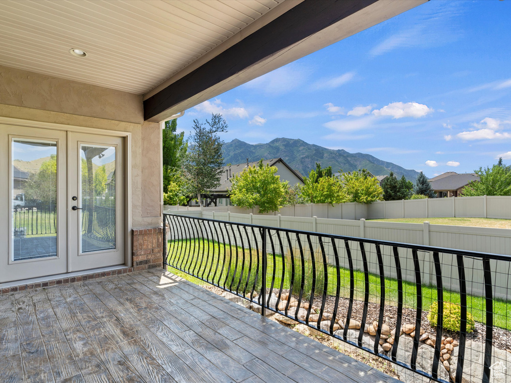 5997 ROUNDUP CT #205 Mountain Green, UT 84050