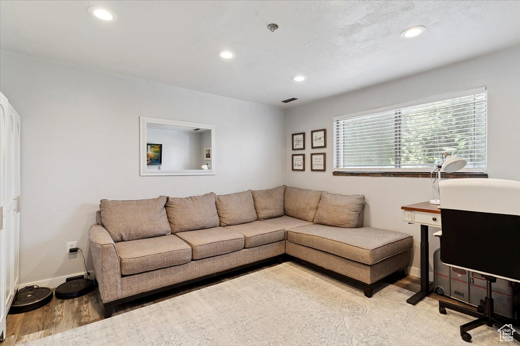 2681 S 200 E Clearfield, UT 84015