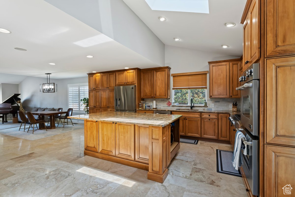 2748 E WILLOW WICK DR Sandy, UT 84093