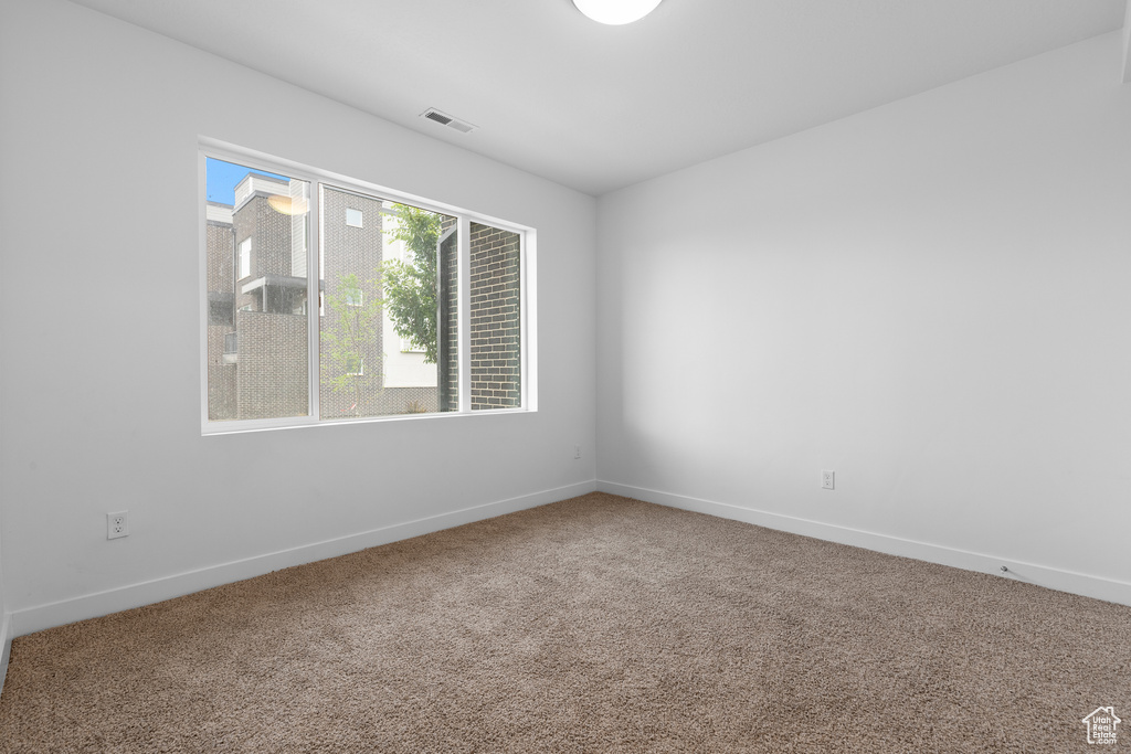 3580 S 5516 W West Valley City, UT 84120