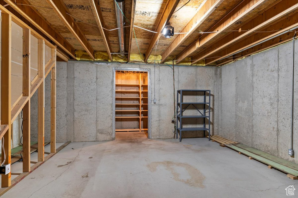 1816 W 400 N West Point, UT 84015