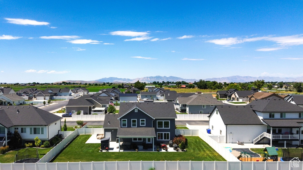 1286 N 4925 W Plain City, UT 84404