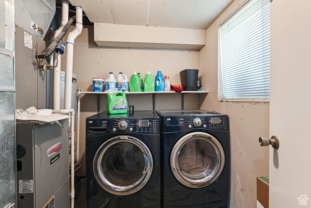 4902 S FARAH DR Kearns, UT 84118
