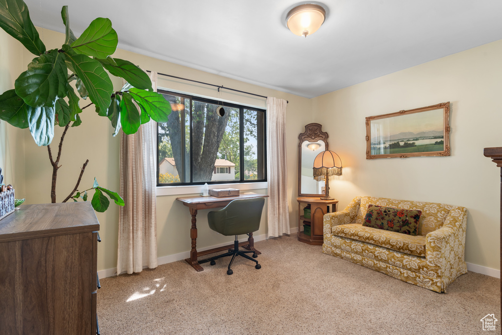 569 E ALOHA LN Sandy, UT 84070