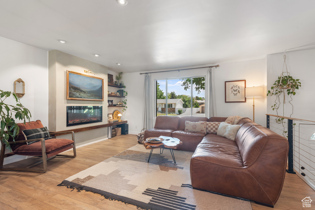 569 E ALOHA LN Sandy, UT 84070