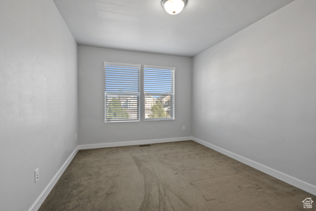 5326 W ROCHDALE LN. Herriman, UT 84096