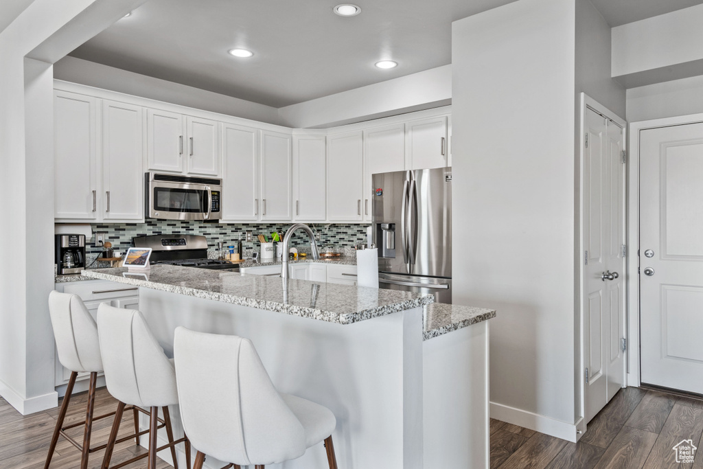 5326 W ROCHDALE LN. Herriman, UT 84096