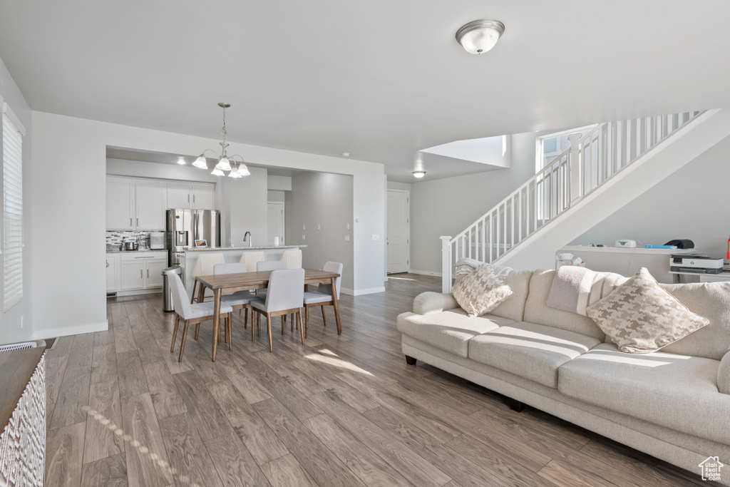 5326 W ROCHDALE LN. Herriman, UT 84096