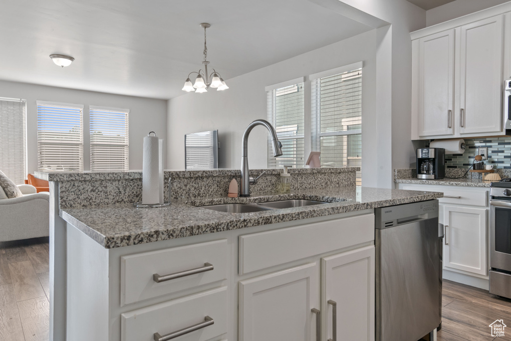 5326 W ROCHDALE LN. Herriman, UT 84096